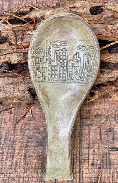 Green cityscape spoonrest