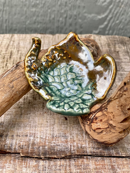 Lacy Teapot Spoon Rest